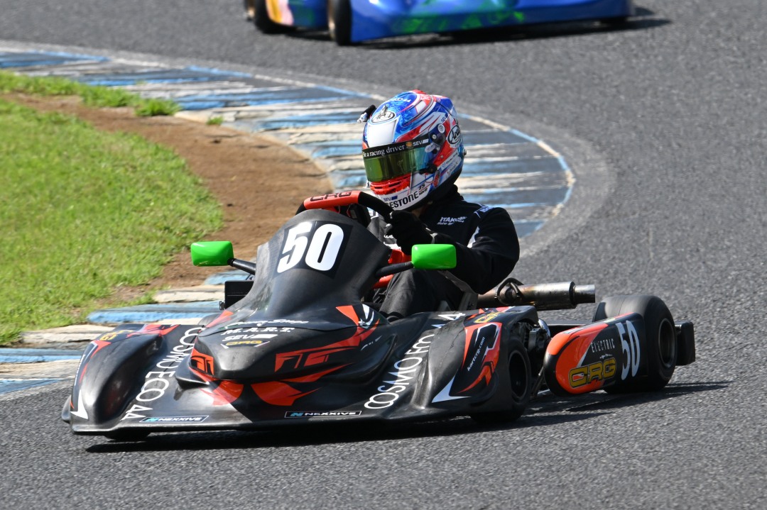SEV自動車製品＃レース＃カート＃レーシングカート＃K-TAI黒沼：カート